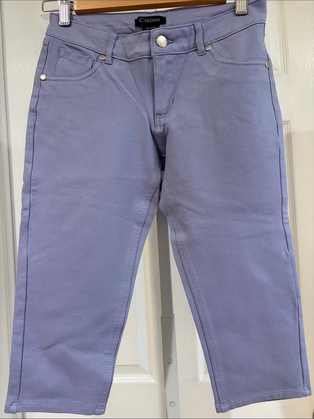 NWOT Cisono Lavender Stretch Bermuda shorts med